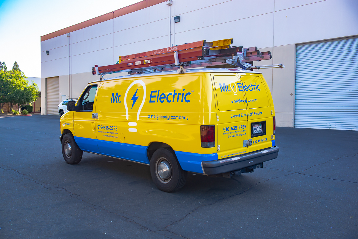 Mr. Electric Ford E150 vehicle wrap